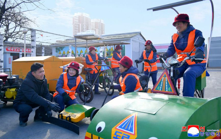 8-시대의 자랑 조선녀성들